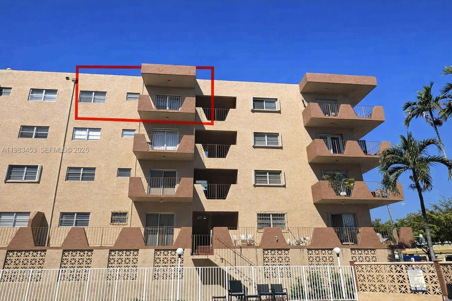 1630 W 46th St # 514B, Hialeah FL 33012