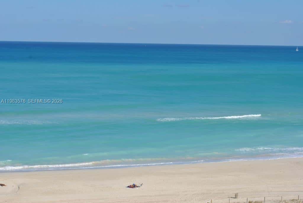 6039 Collins Ave # 1006, Miami Beach FL 33140