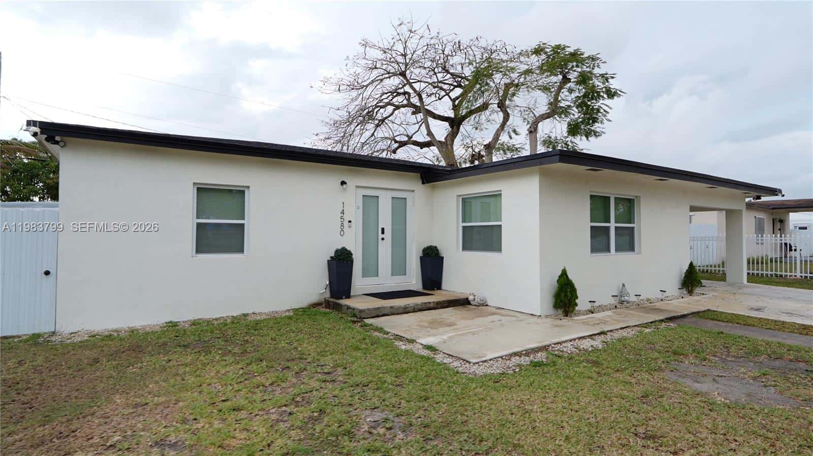 14580 Harrison St, Miami FL 33176