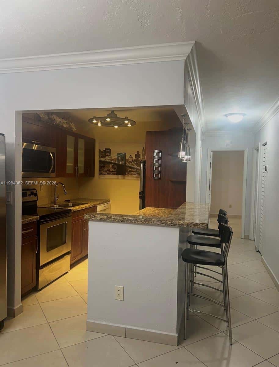 5505 NW 7th St # W315, Miami FL 33126