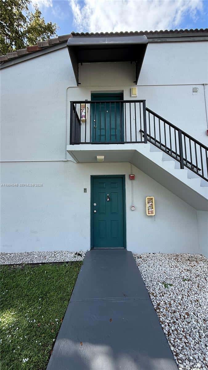 7210 NW 179th St # 105, Hialeah FL 33015