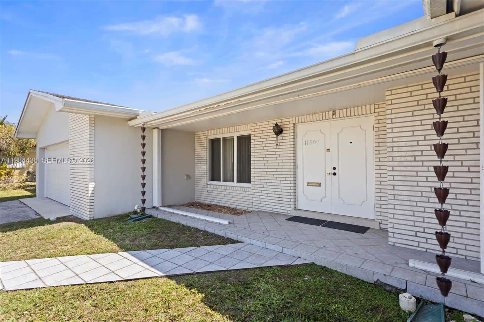 11807 SW 112th Ave, Miami FL 33176