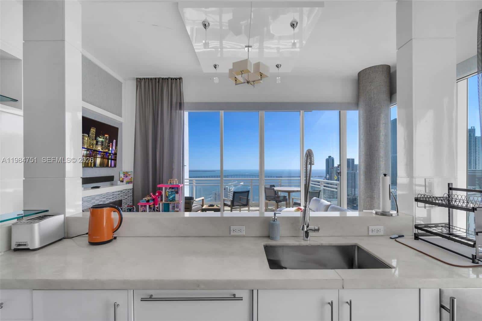 900 Brickell Key Blvd # 2904, Miami FL 33131