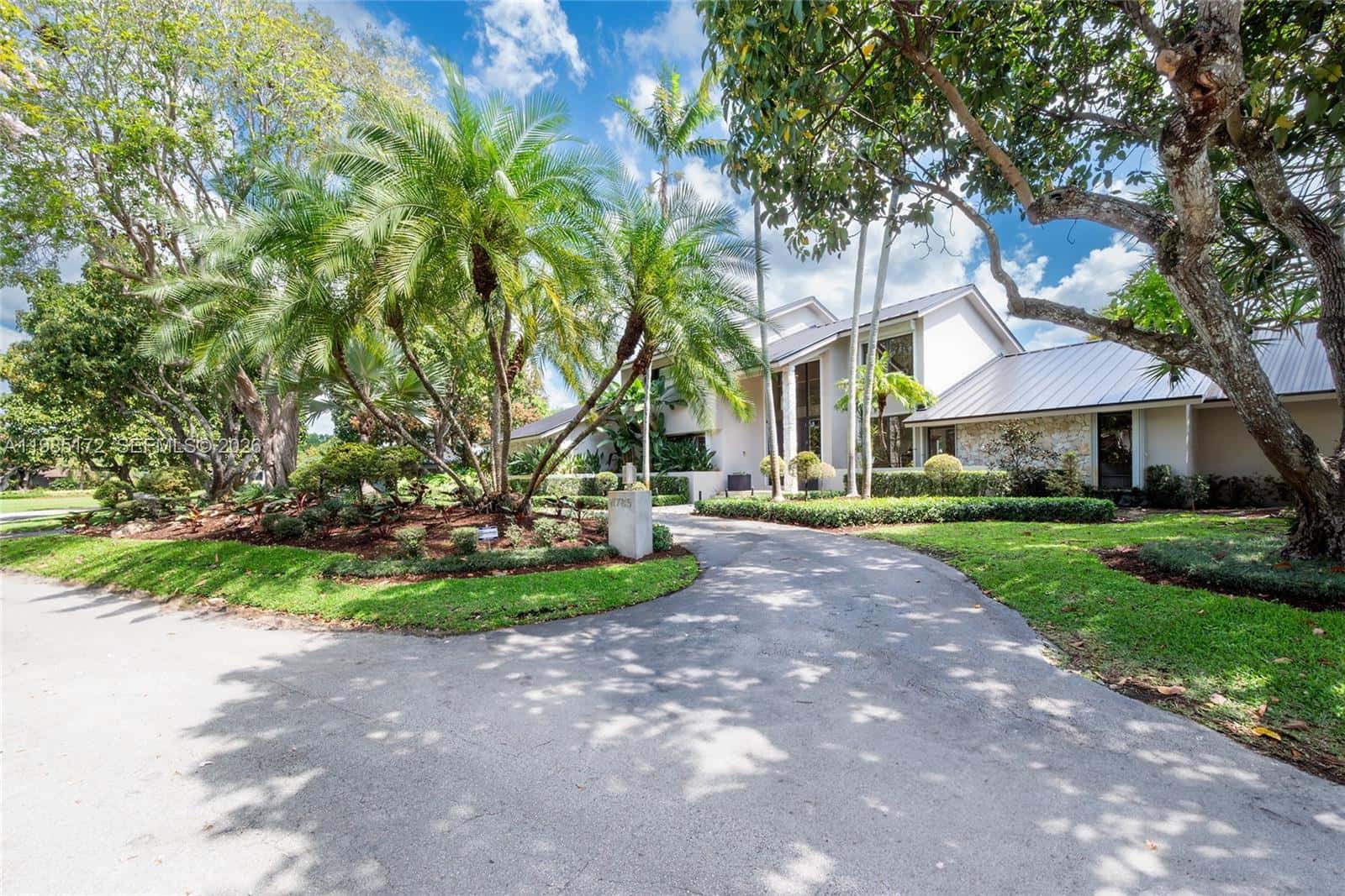 11785 SW 90th Ave, Miami FL 33176