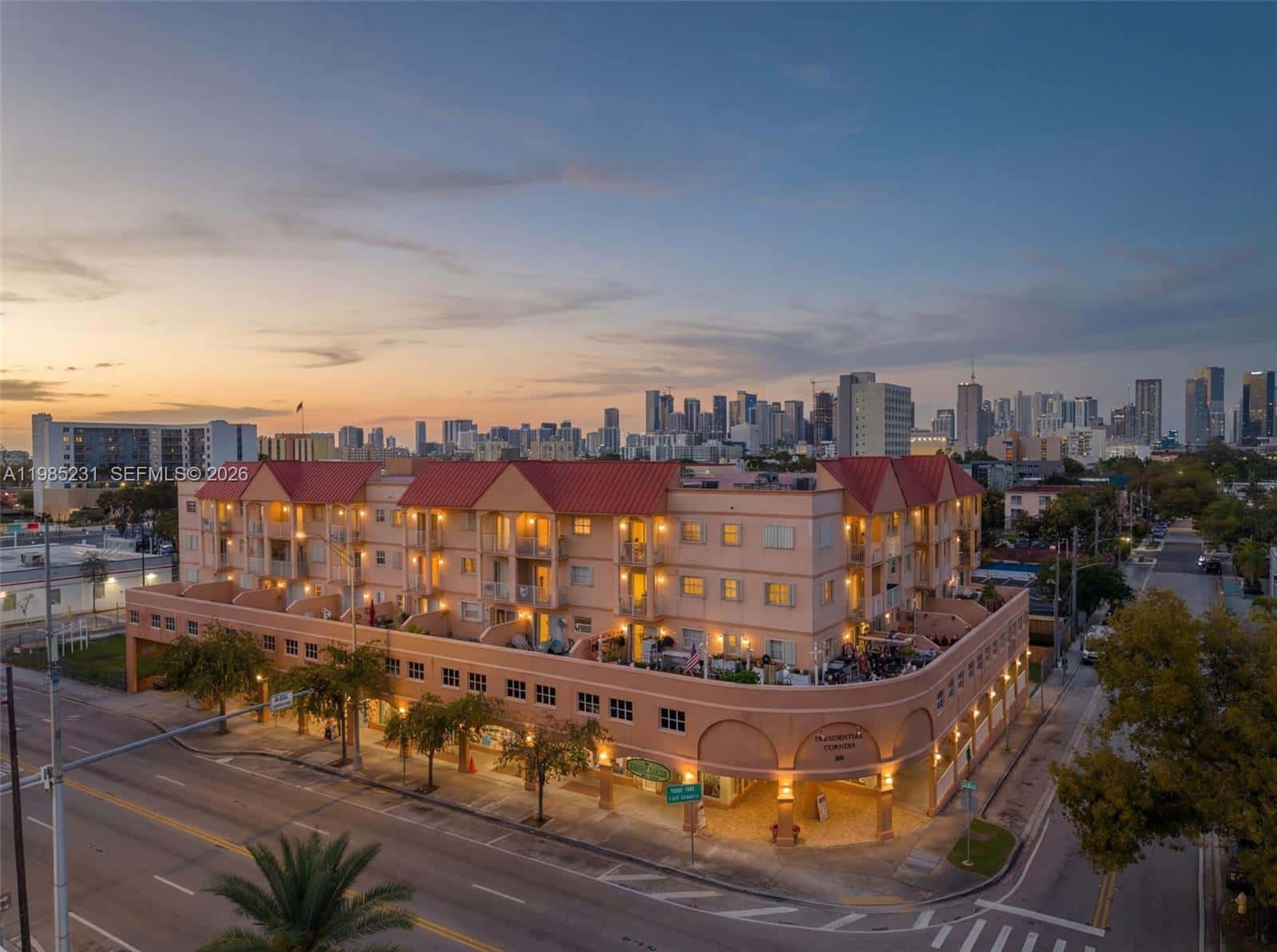 199 SW 12th Ave # 502B, Miami FL 33130