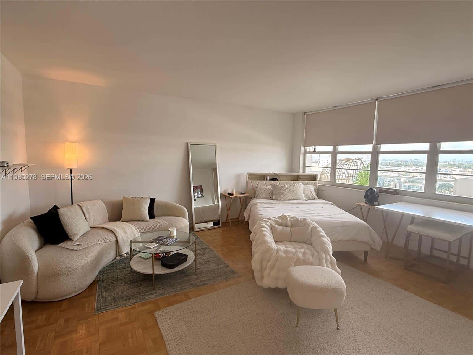 100 Lincoln Rd # 1512, Miami Beach FL 33139
