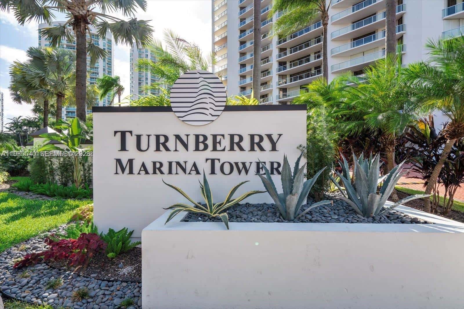 19500 Turnberry Way # 15E, Aventura FL 33180