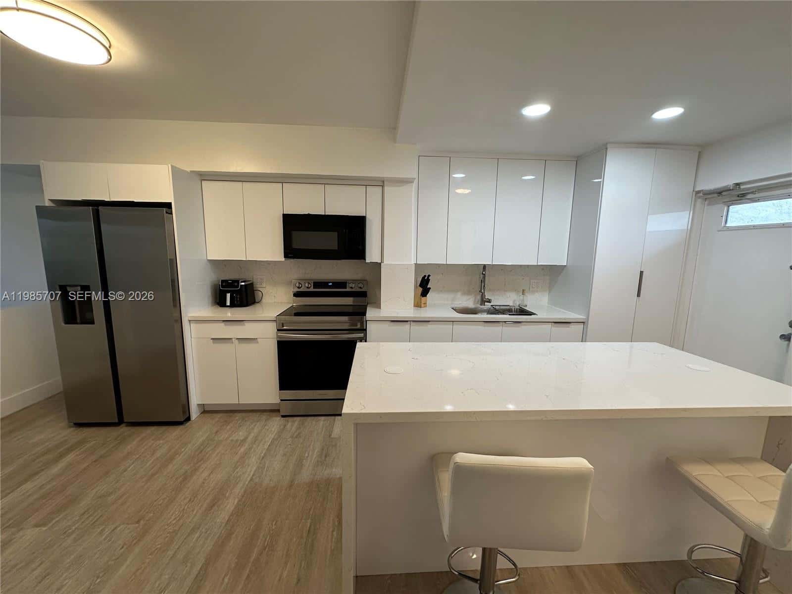 10900 SW 104th St # 322, Miami FL 33176