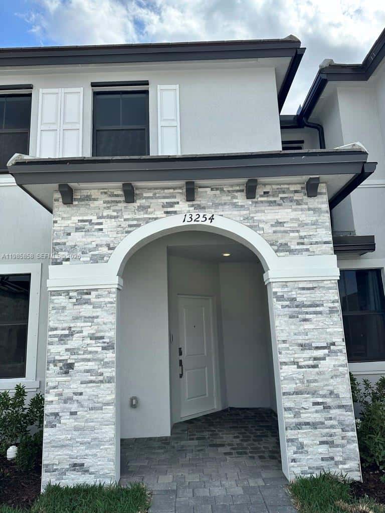 13254 SW 285th St # 13254, Homestead FL 33033