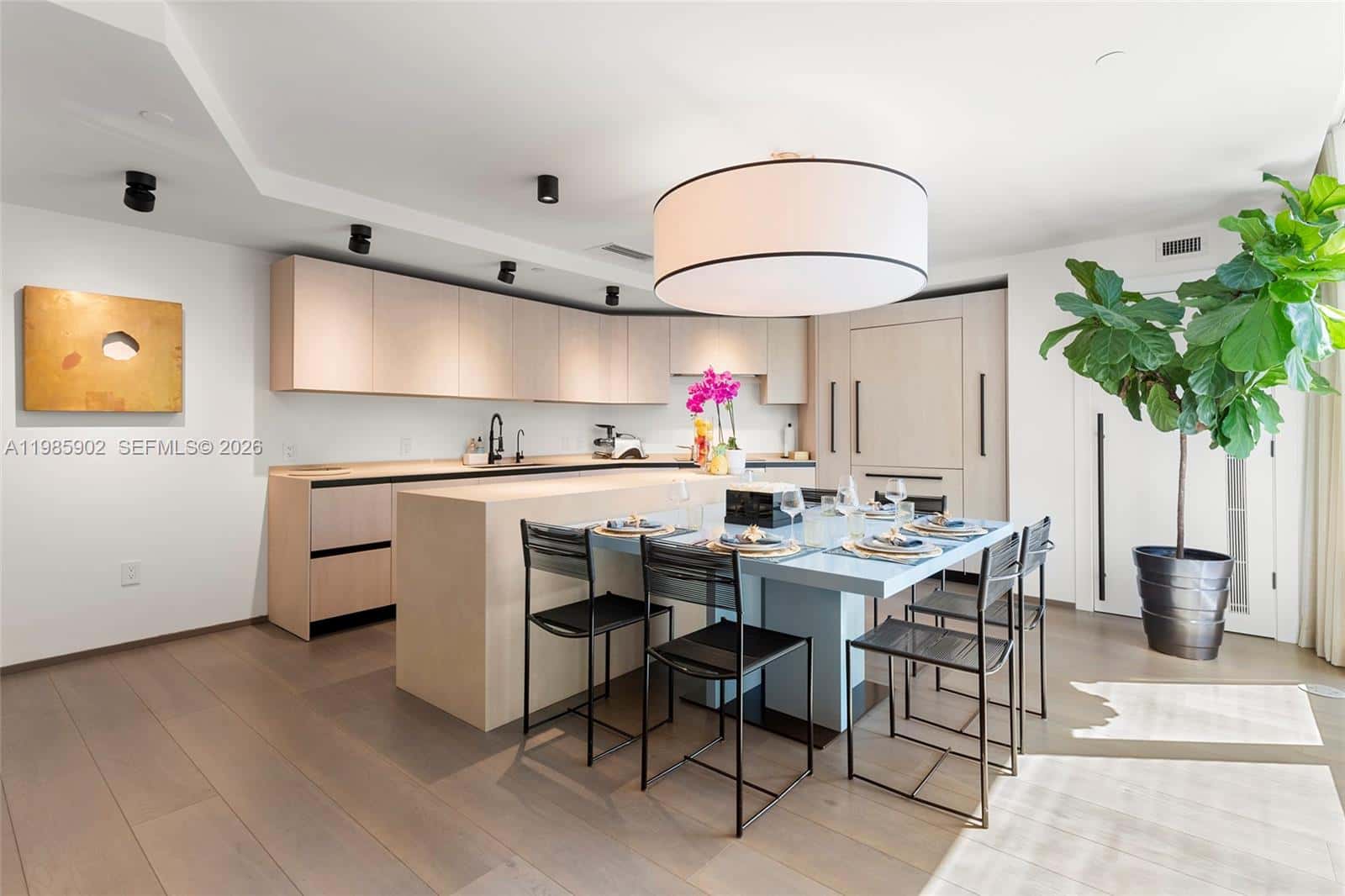 601 NE 27, Miami FL 33137