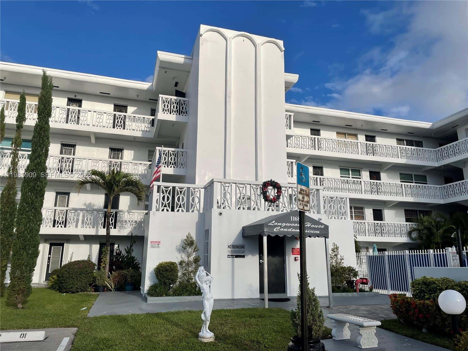 11685 Canal Dr # 205, North Miami FL 33181