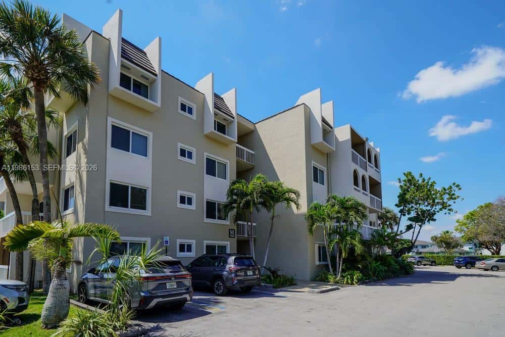 7920 Camino Real # 401, Miami FL 33143