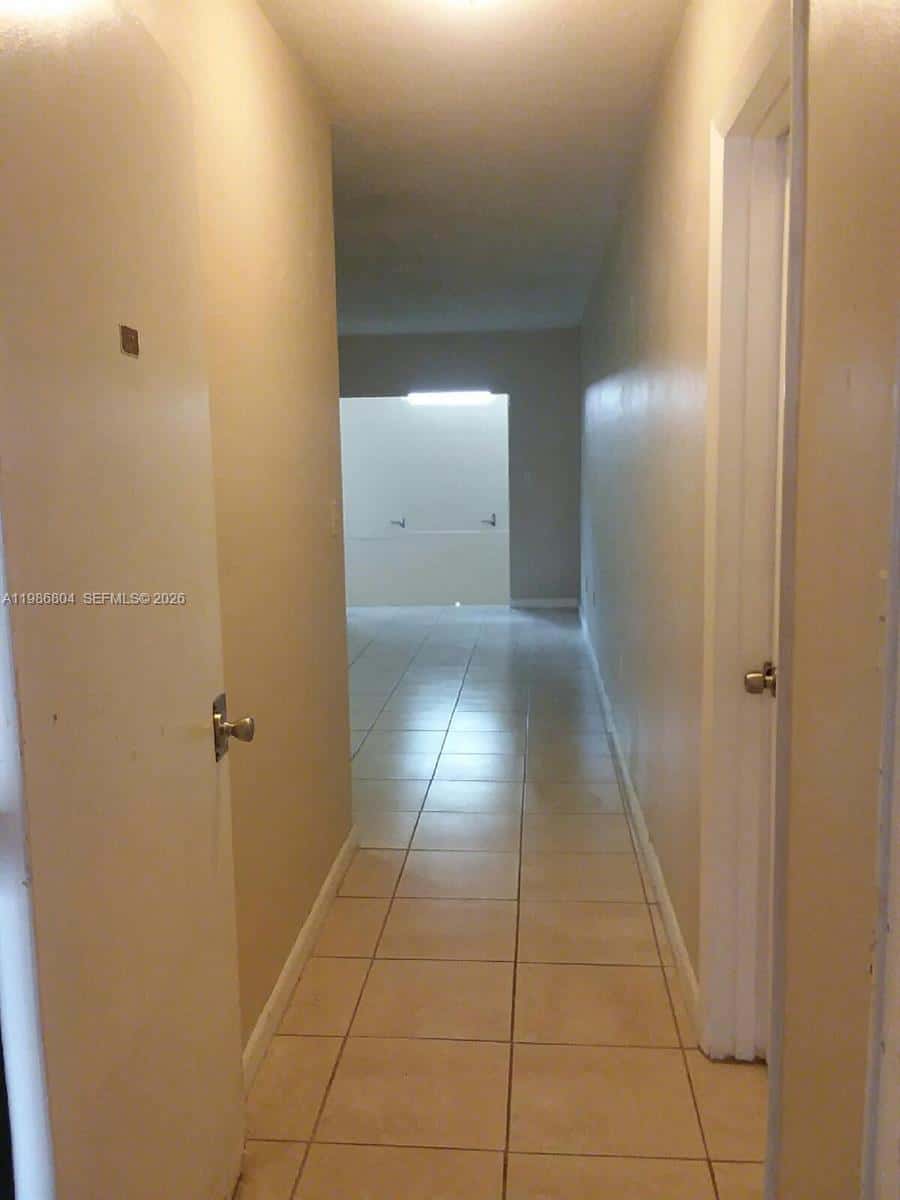 140 Royal Palm Rd # 107, Hialeah Gardens FL 33016