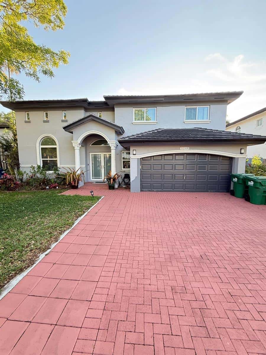 18164 SW 149th Pl, Miami FL 33187