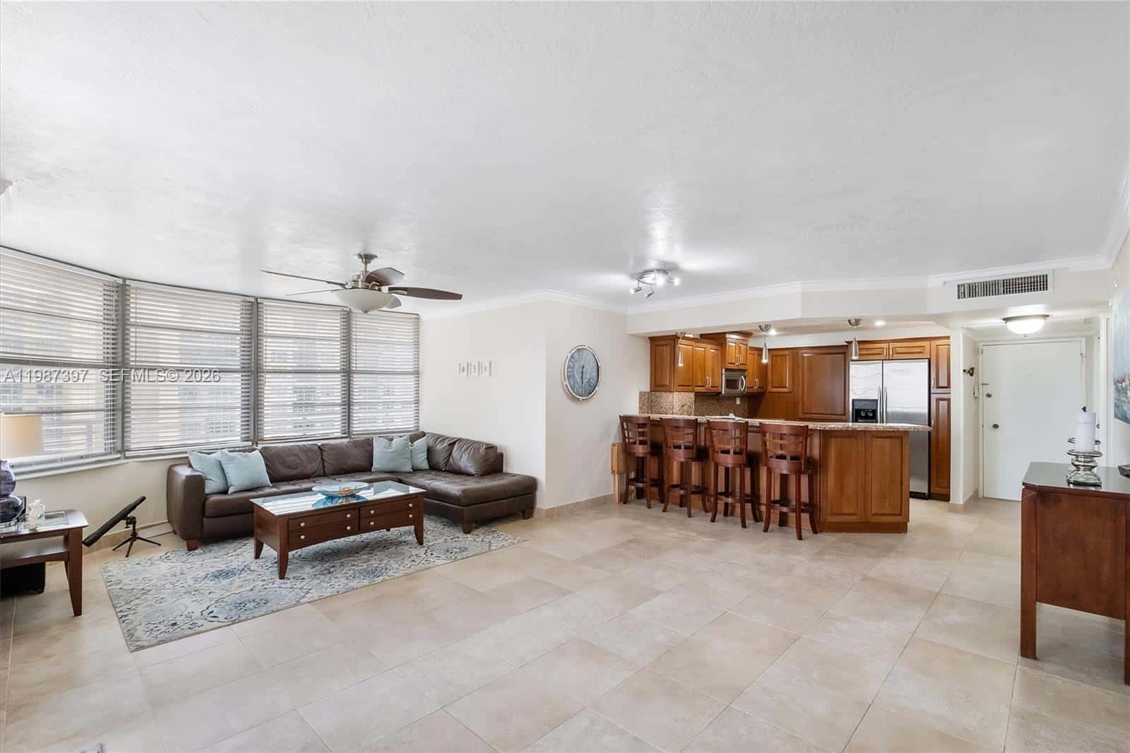 5555 Collins Ave # 11A, Miami Beach FL 33140