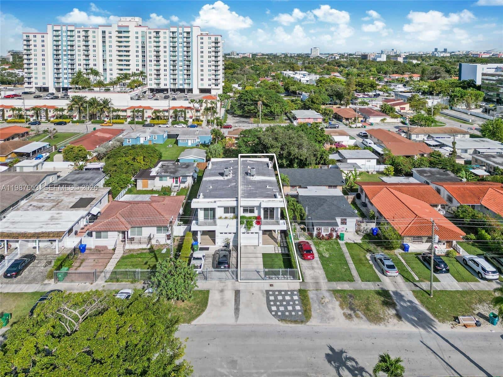 2943 SW 23rd St, Miami FL 33145