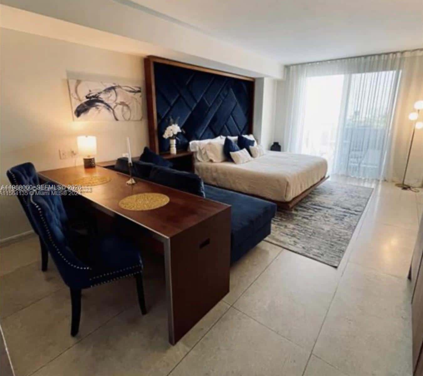 50 Biscayne Blvd # 607, Miami FL 33132