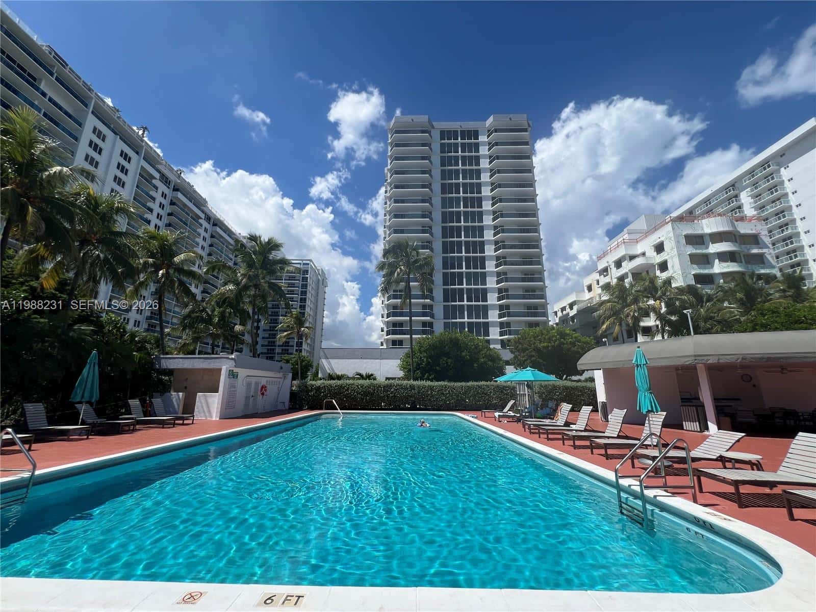 2401 Collins Ave # 803, Miami Beach FL 33140