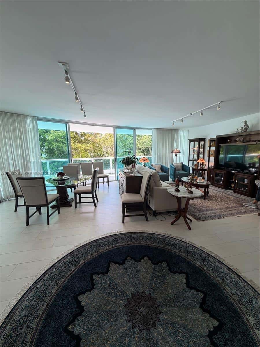 2127 Brickell Ave # 502, Miami FL 33129
