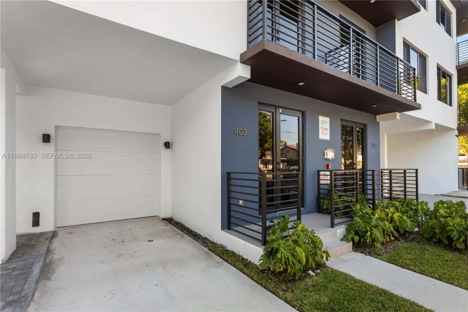 1376 SW 4th St # 7, Miami FL 33135