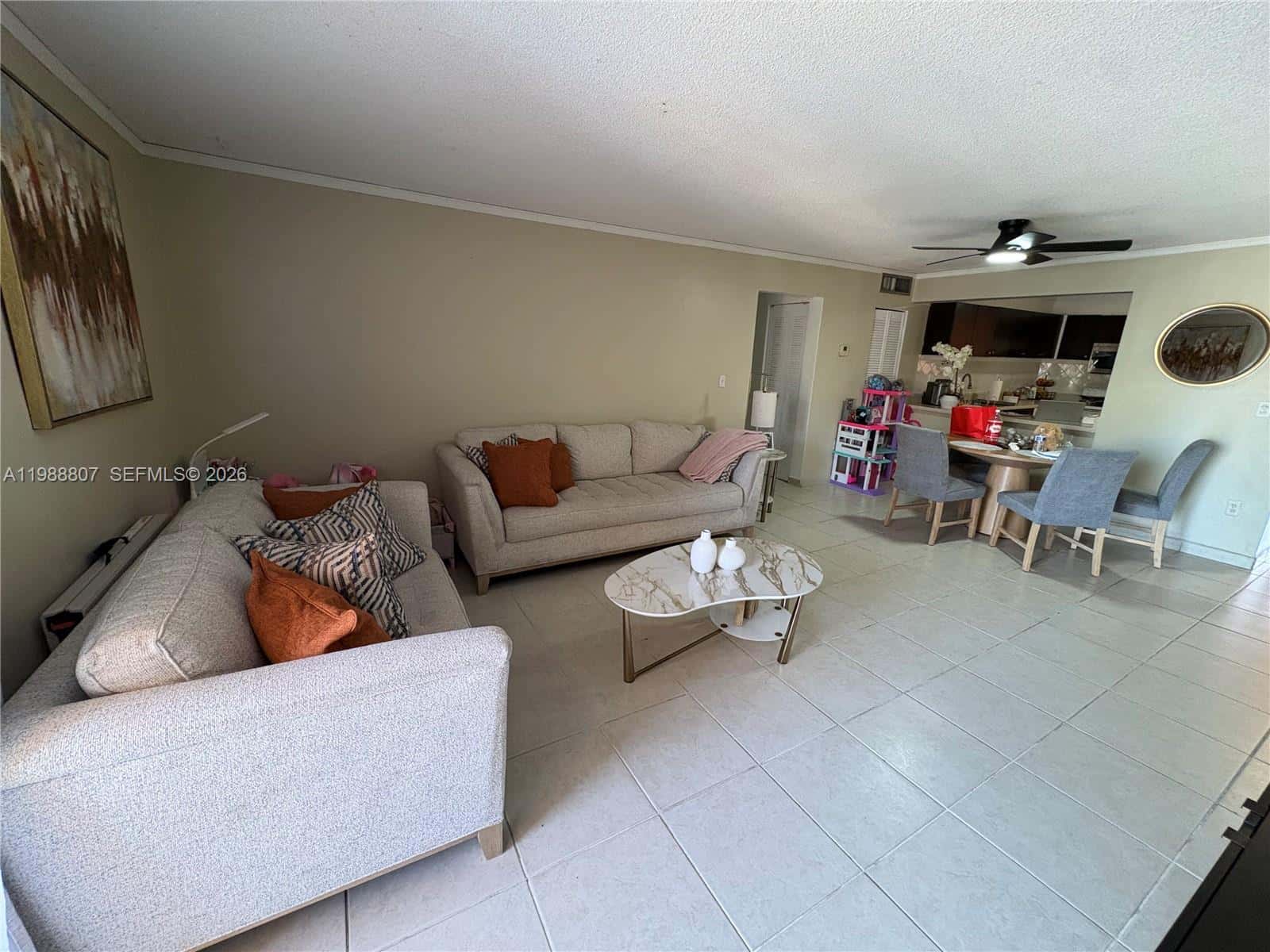 1950 W 56th St # 2309D, Hialeah FL 33012