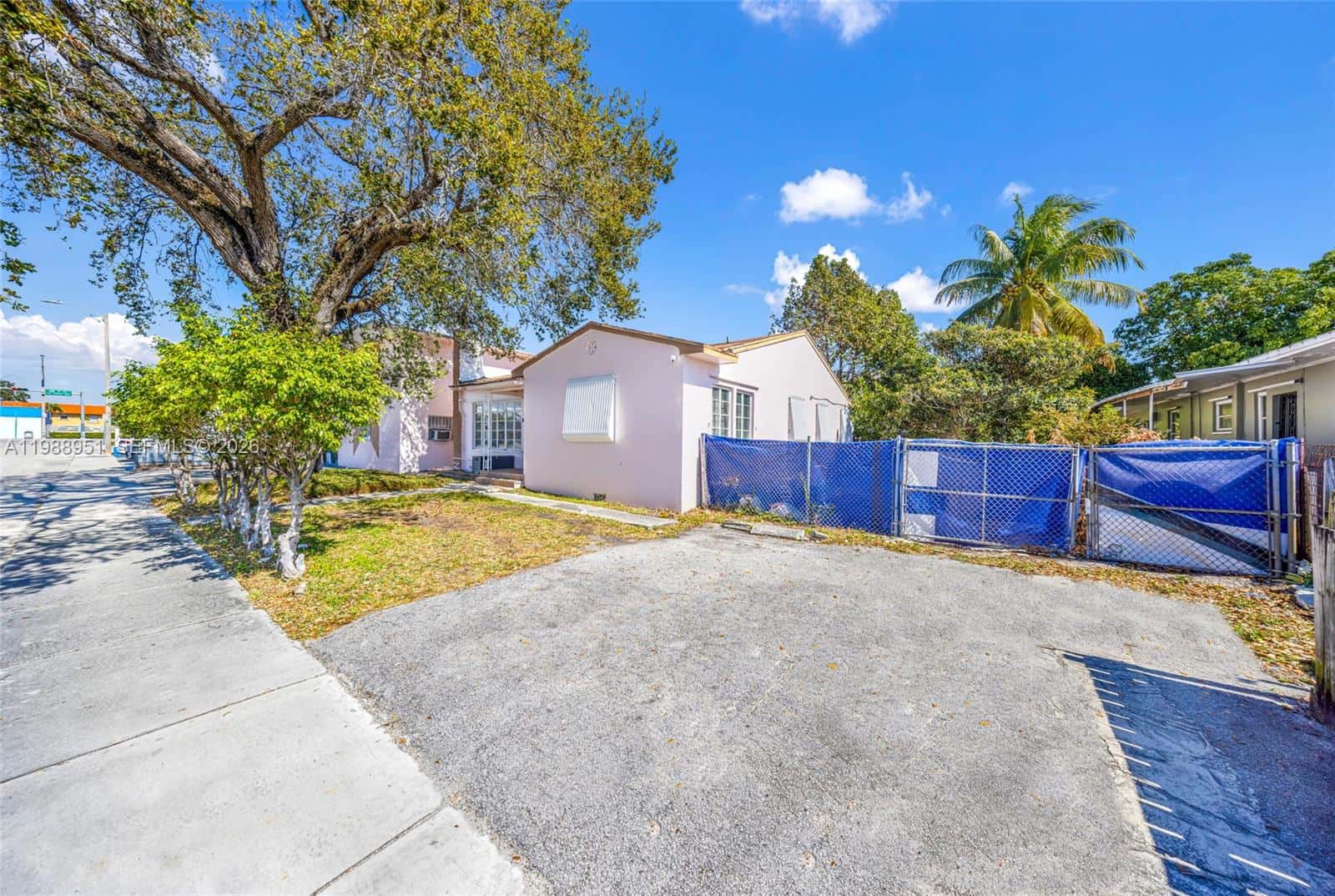 605 NW 34th Ave, Miami FL 33125