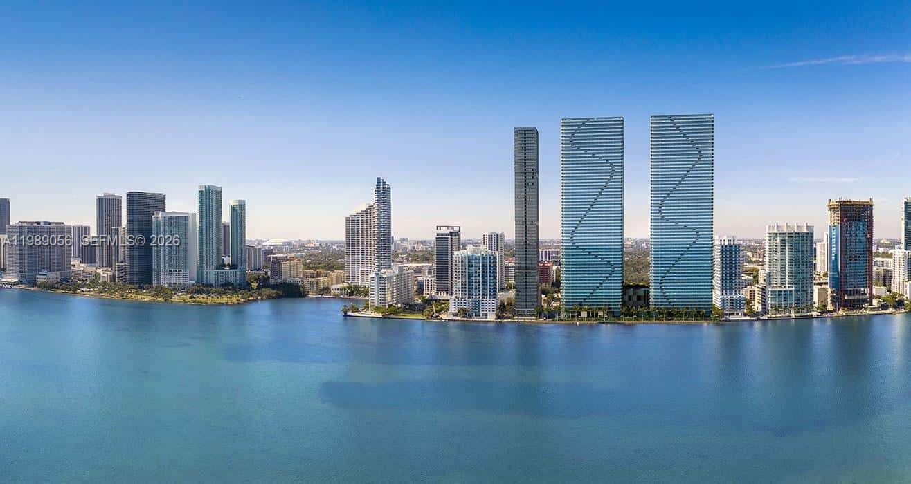 700 NE 24 # 2606, Miami FL 33137