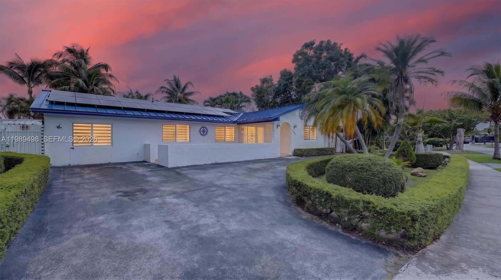 15022 SW 67th Ln, Miami FL 33193