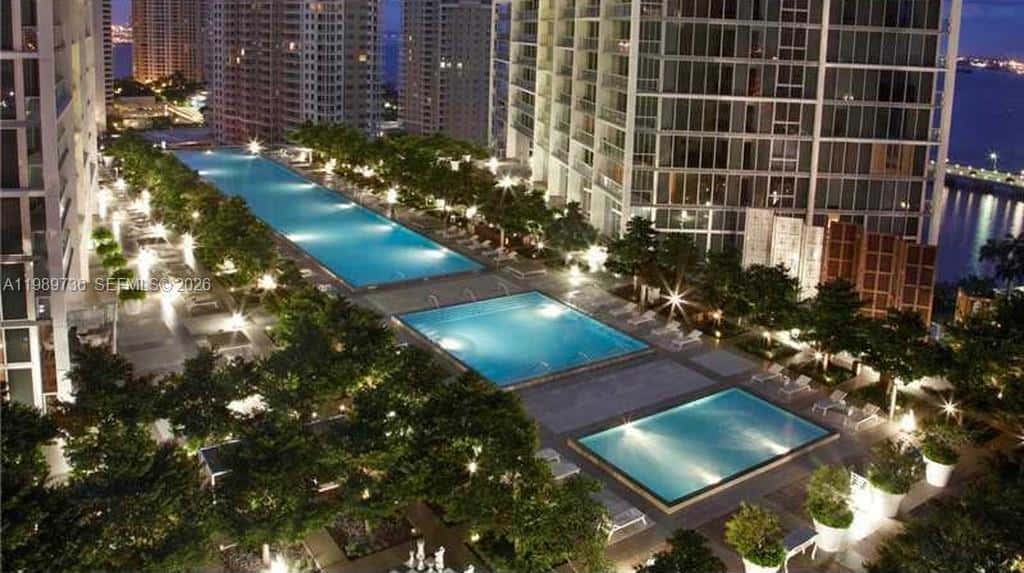 475 Brickell Ave # 5111, Miami FL 33131