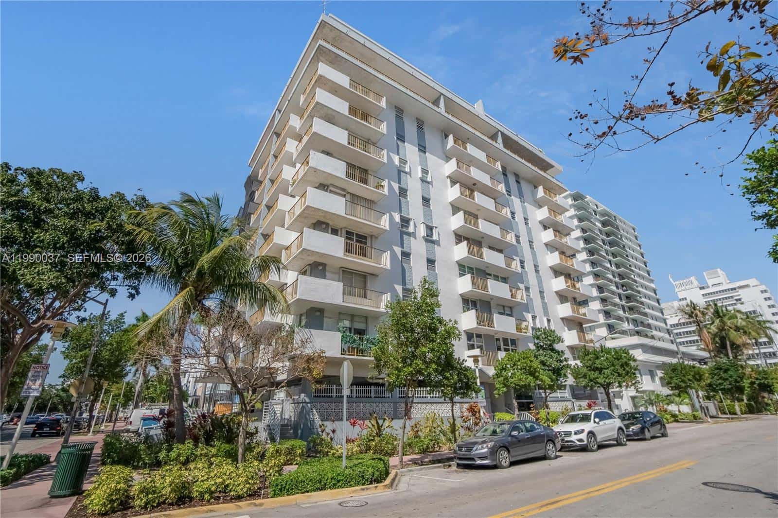 245 18th St # 904, Miami Beach FL 33139