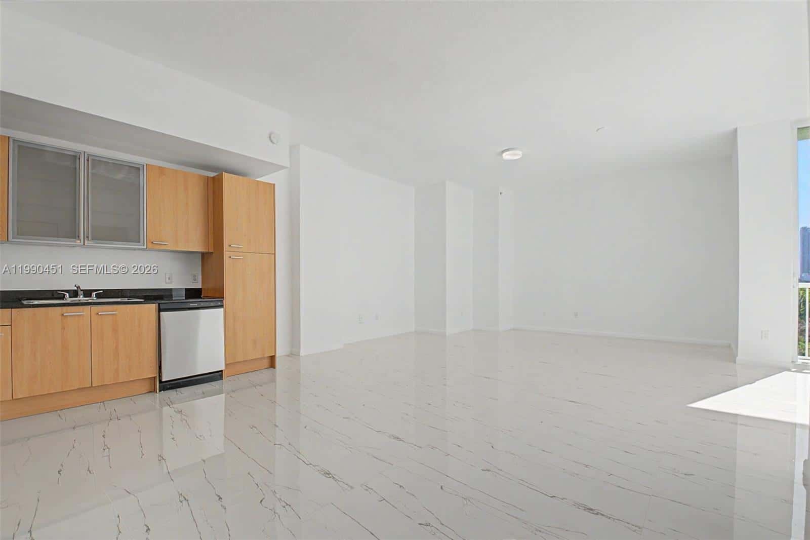 1350 NW 8th Ct # 6, Miami FL 33136