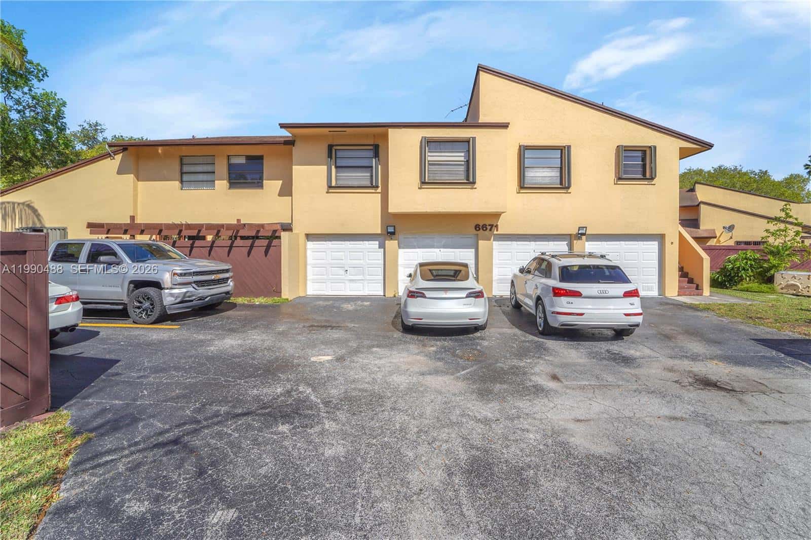 6671 SW 137th Ct # A, Miami FL 33183