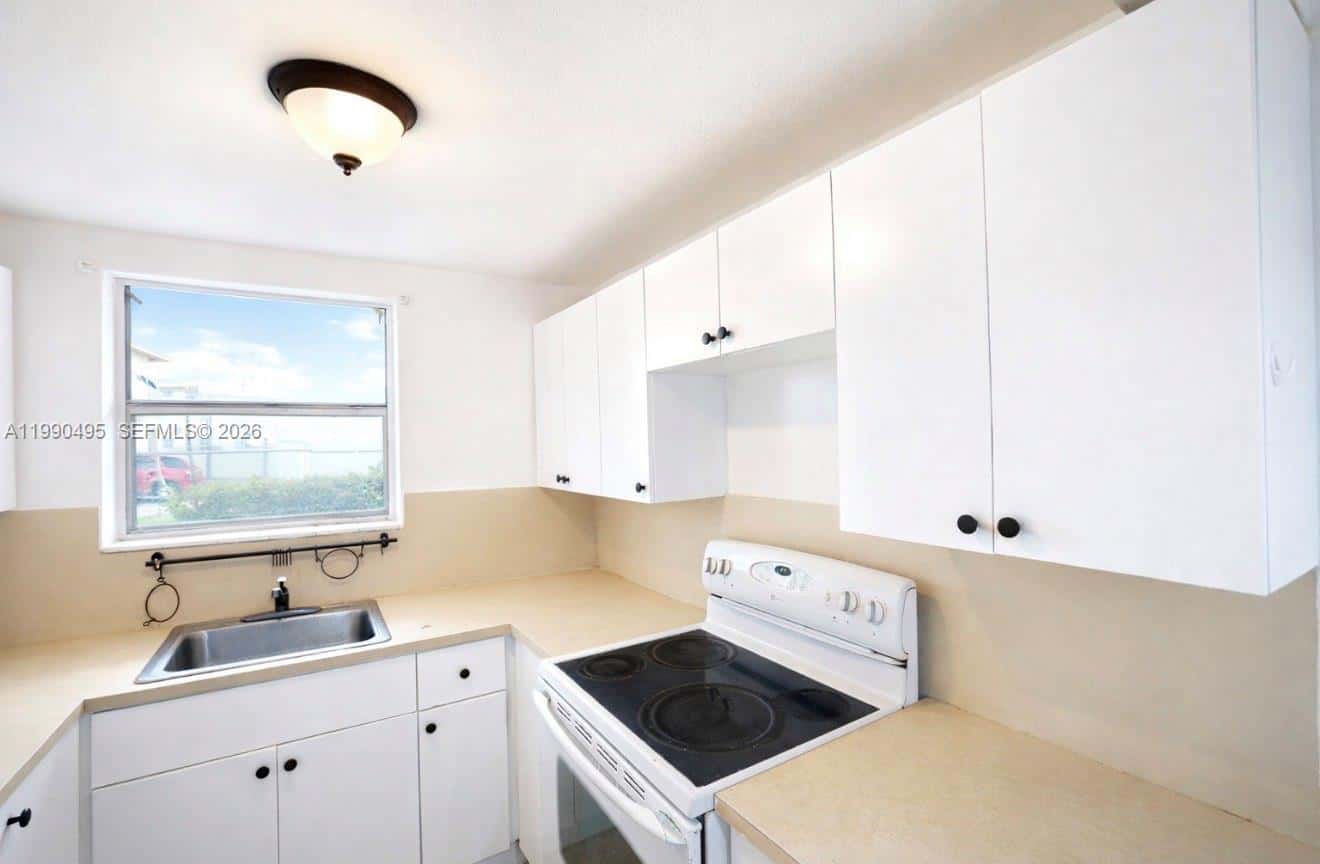 12275 NE 19th Ave # 4, North Miami FL 33181