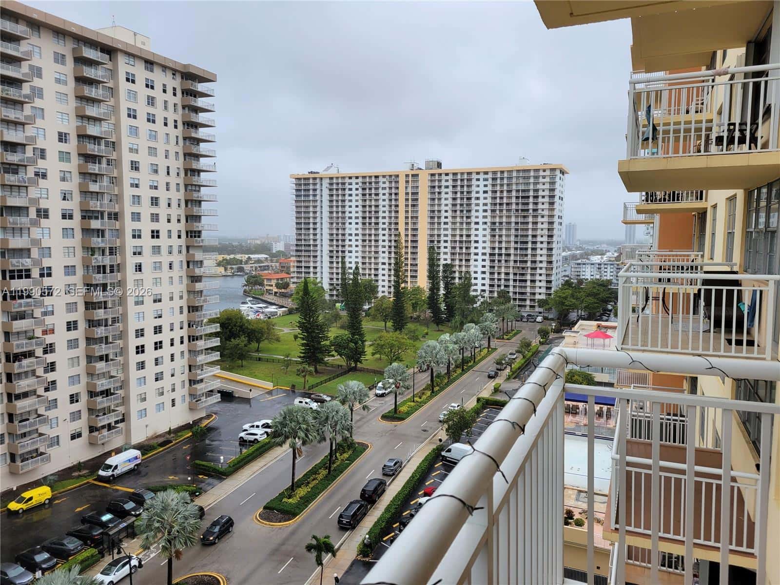 251 174th St # 1208, Sunny Isles Beach FL 33160