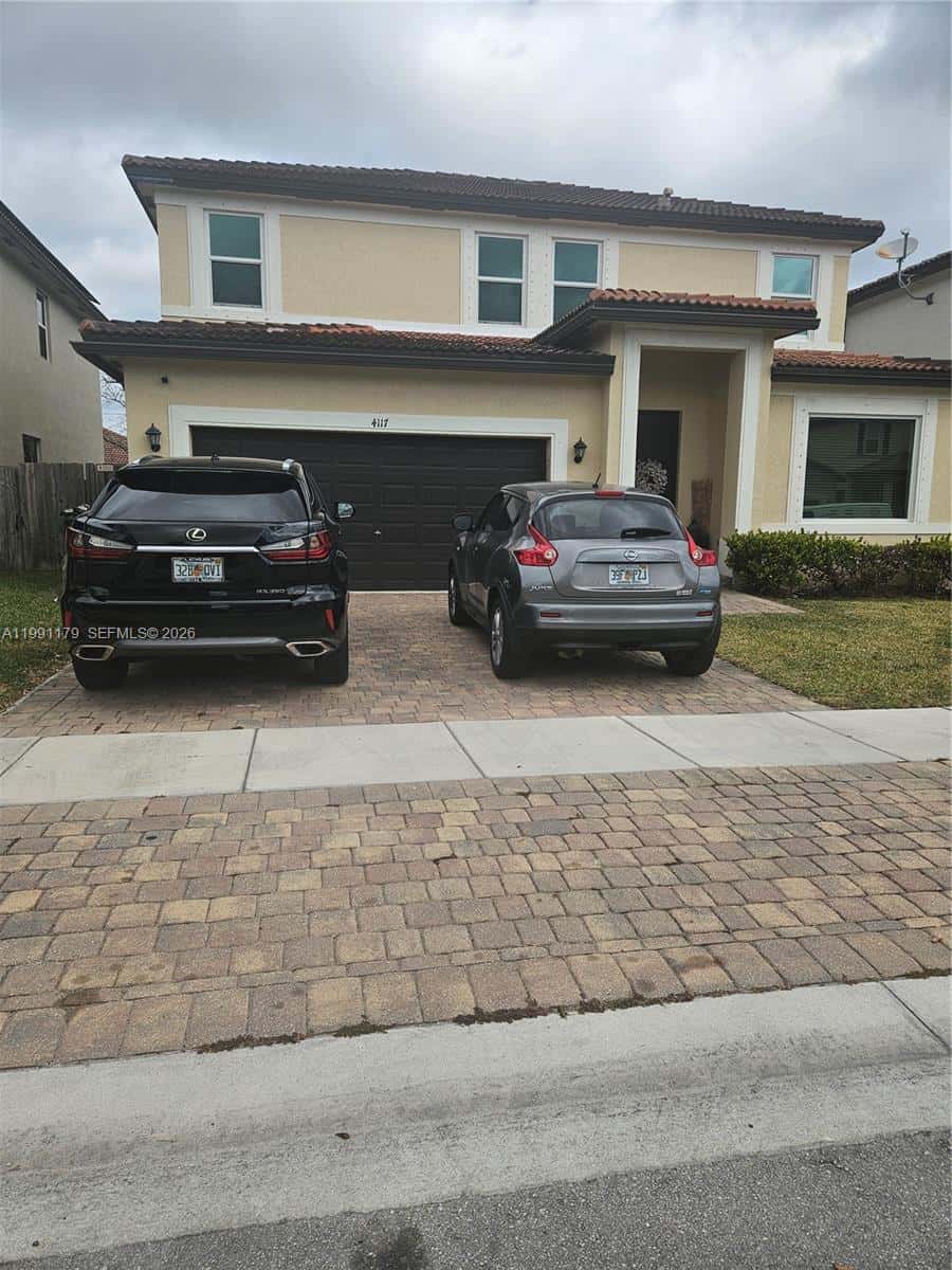 4117 NE 21st St, Homestead FL 33033