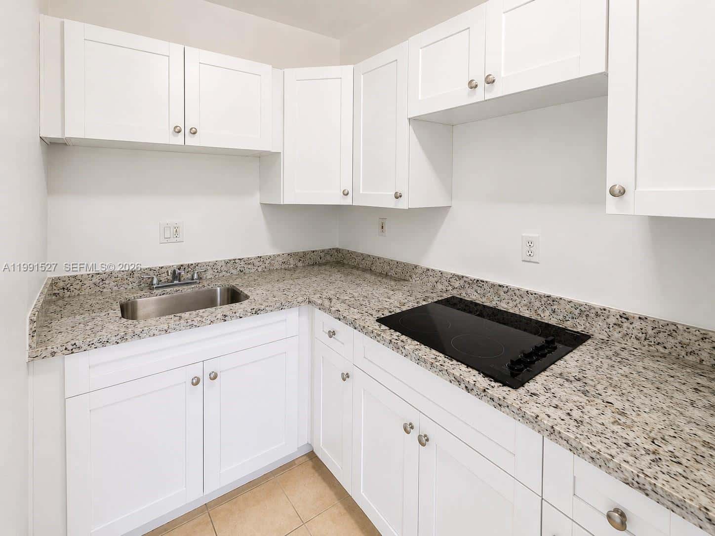 2047 Lincoln Ave # 4, Opa-Locka FL 33054