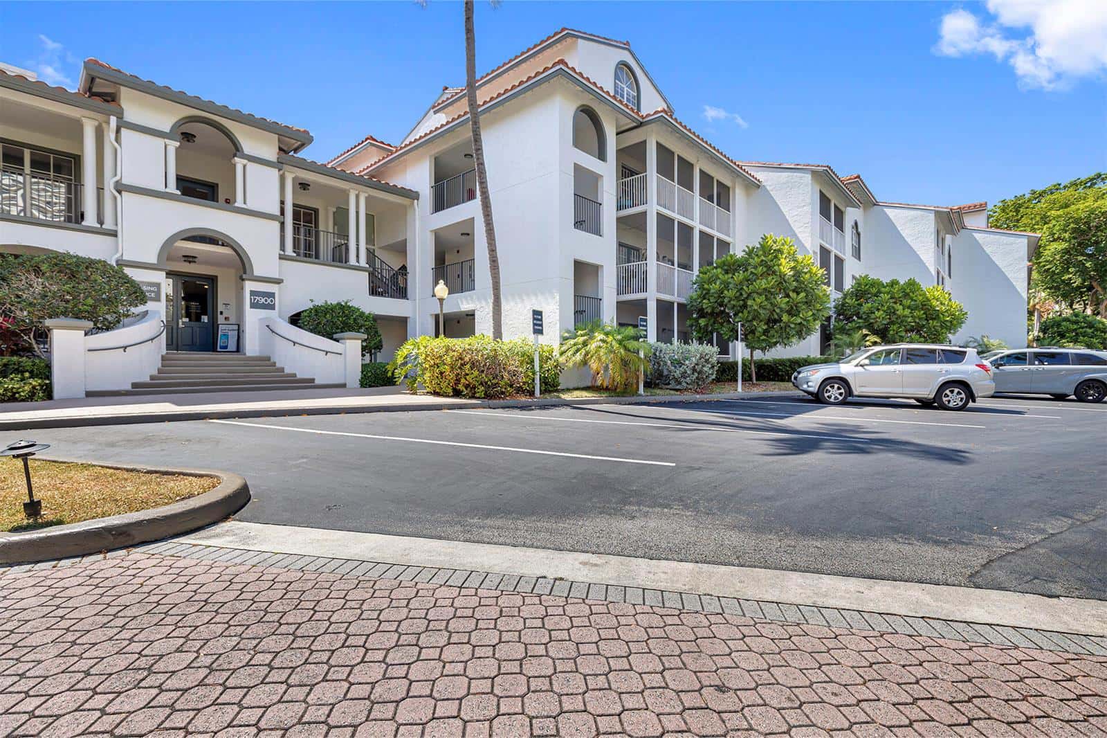 17900 NE 31st Court # 3334, Aventura FL 33160