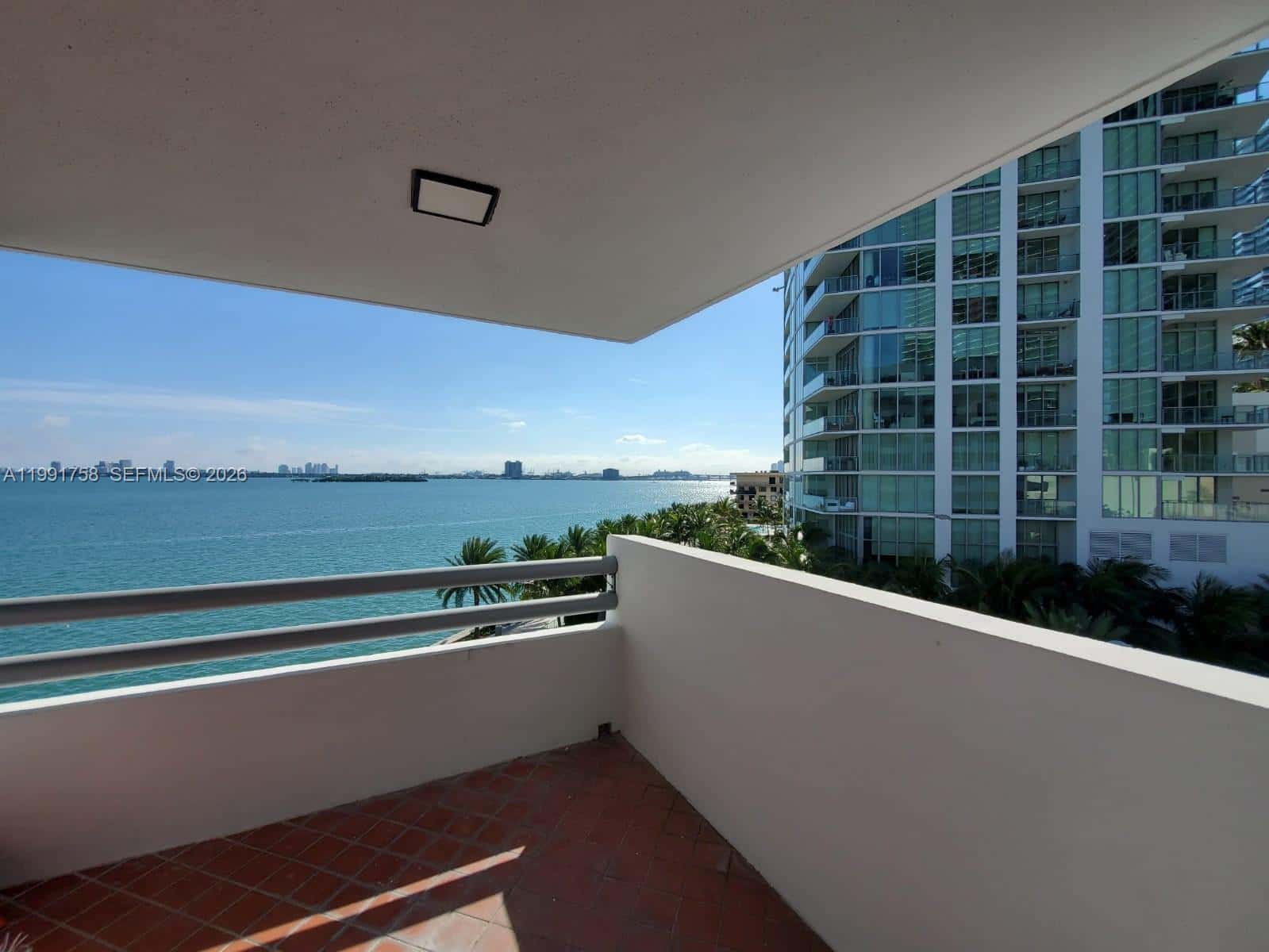 555 NE 30th St # 502, Miami FL 33137-4350