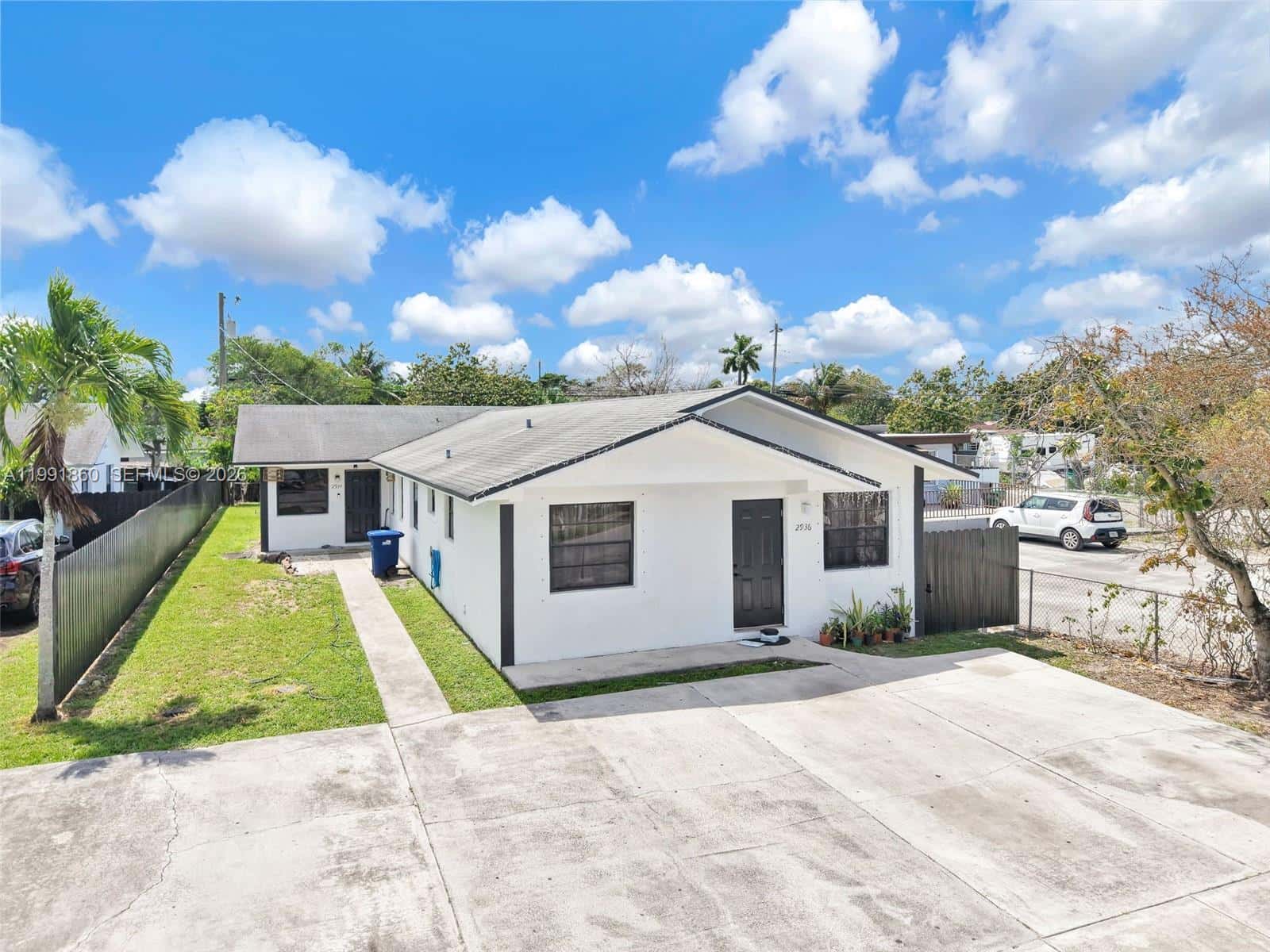2934 NW 94th St, Miami FL 33147