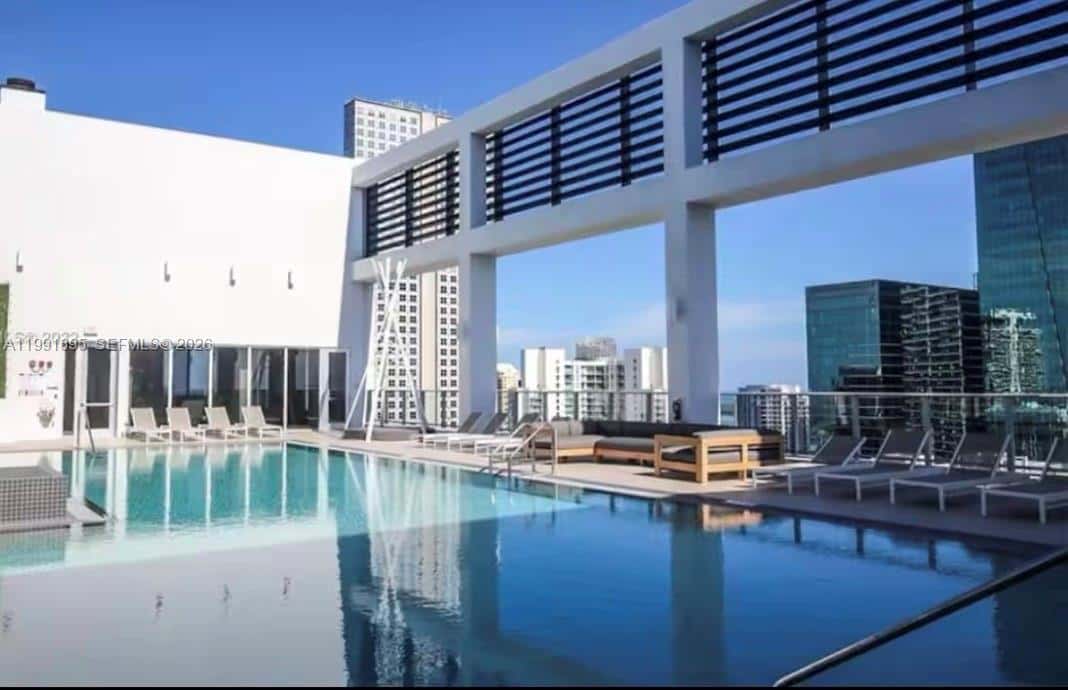 151 SE 1st St # 2411, Miami FL 33131
