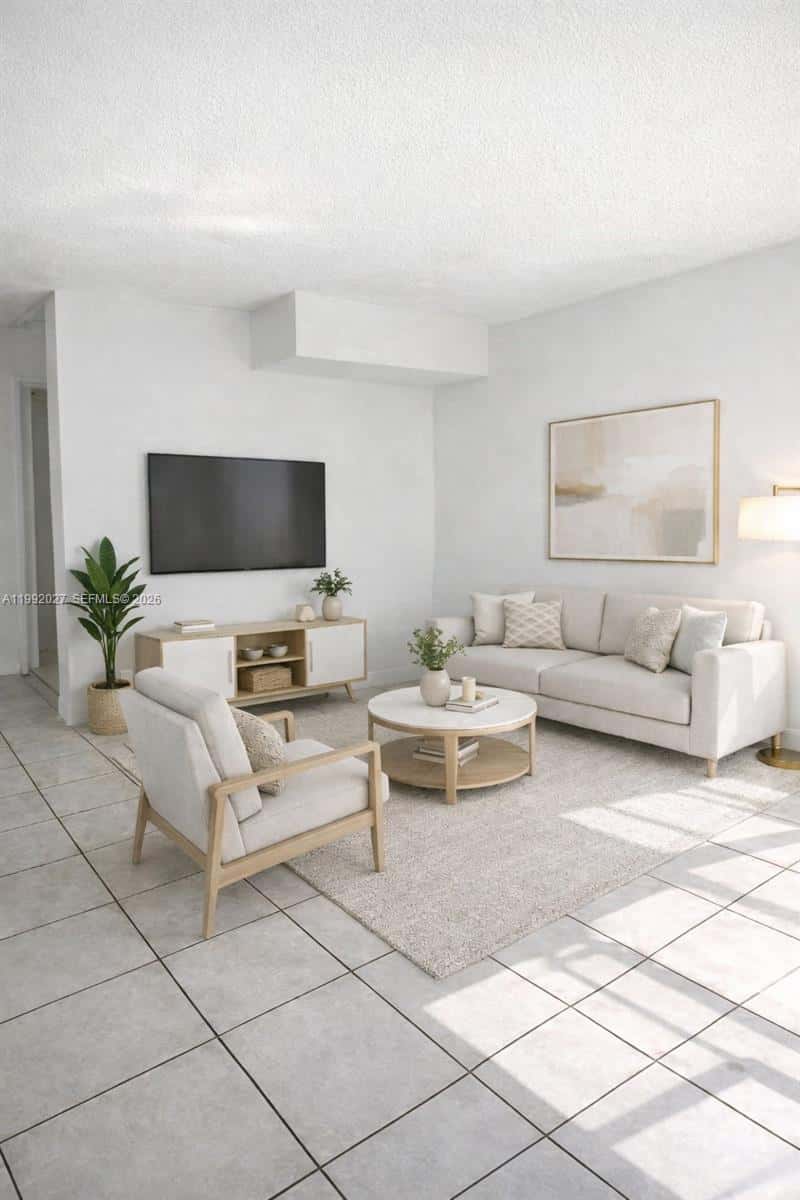 2121 SW 4th St # 2, Miami FL 33135