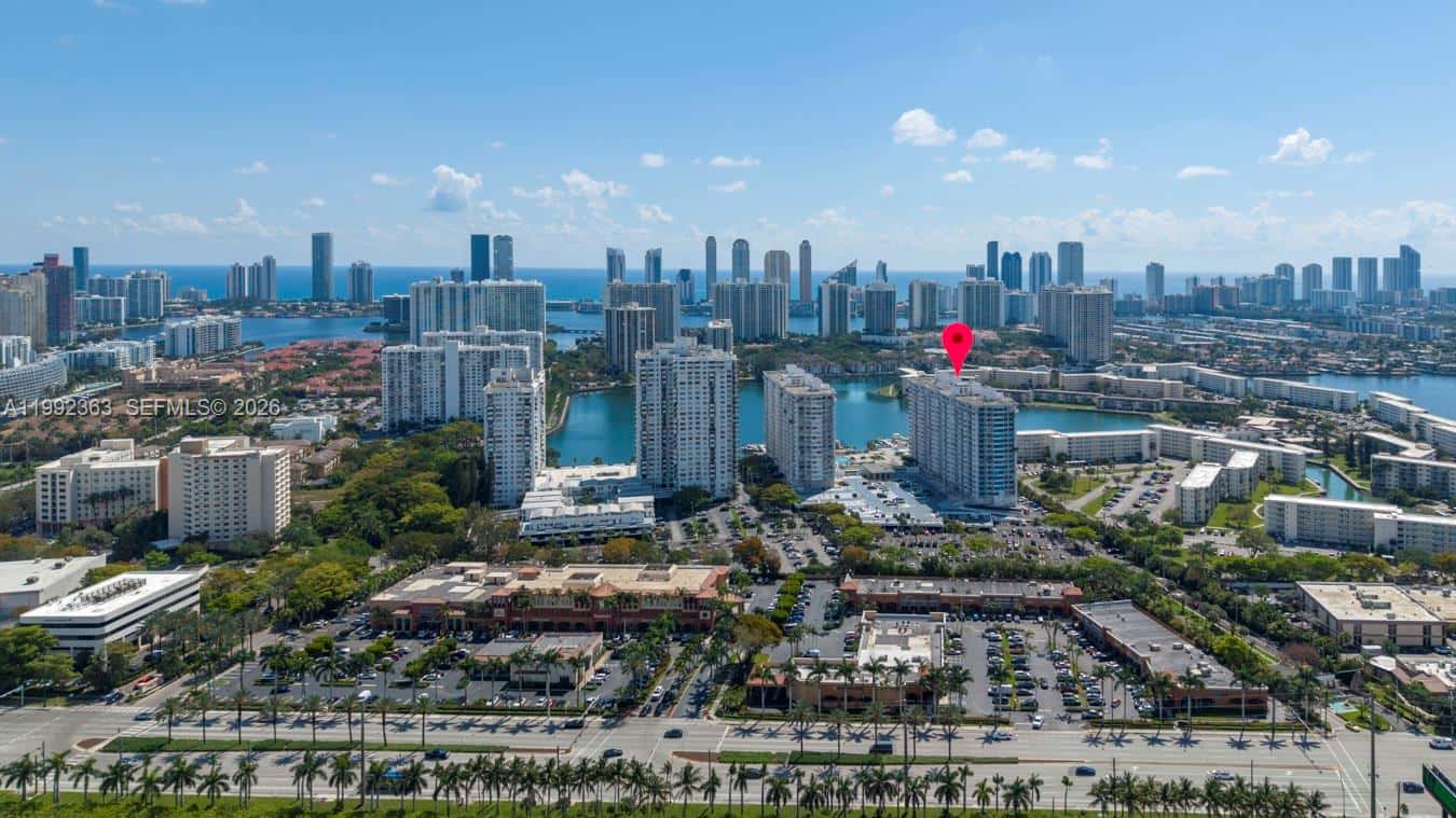 18011 Biscayne Blvd # 903, Aventura FL 33160