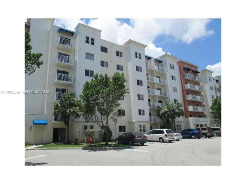 11060 SW 196th St # 213, Cutler Bay FL 33157