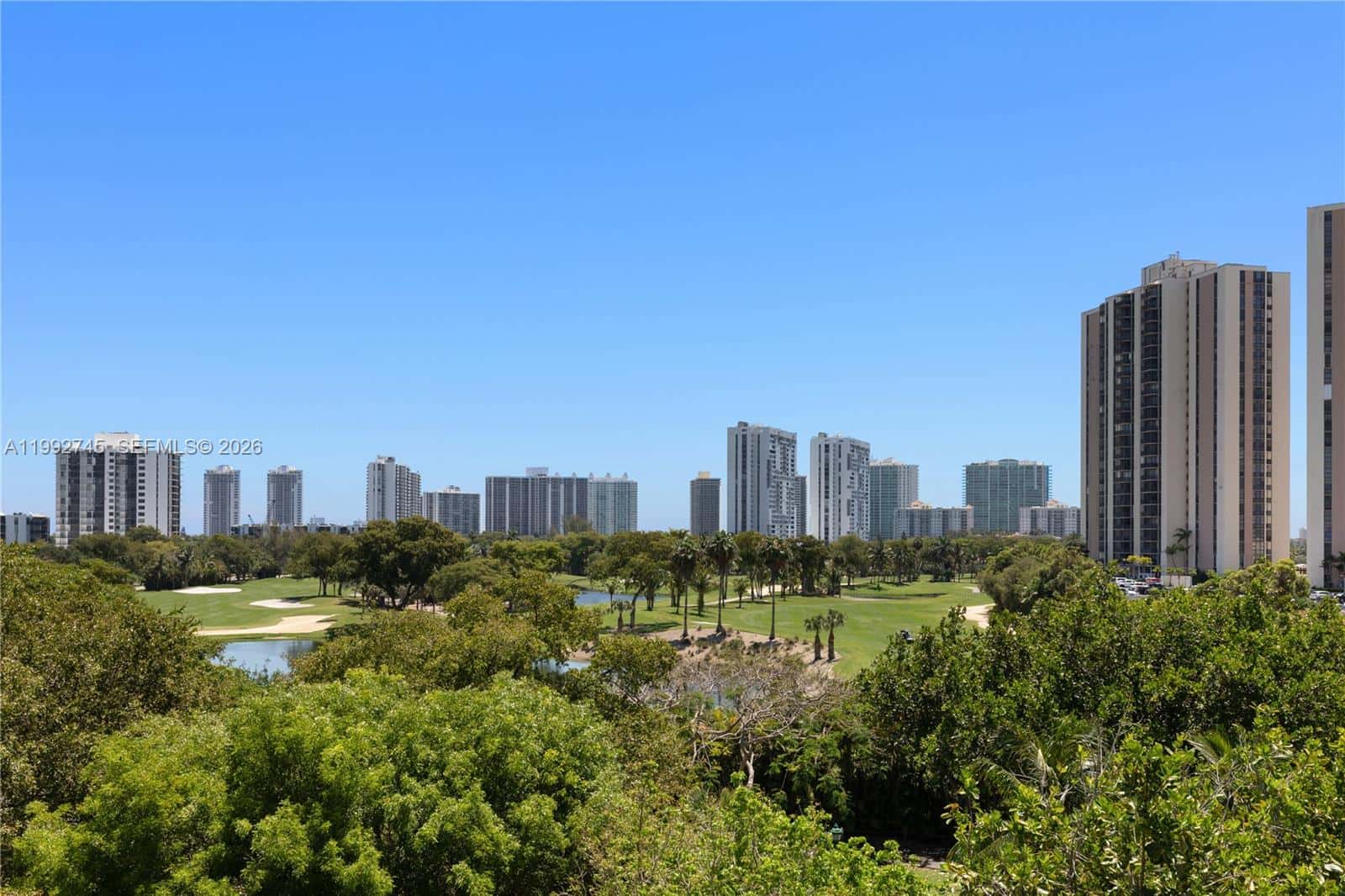 20400 W Country Club Dr # 605, Aventura FL 33180