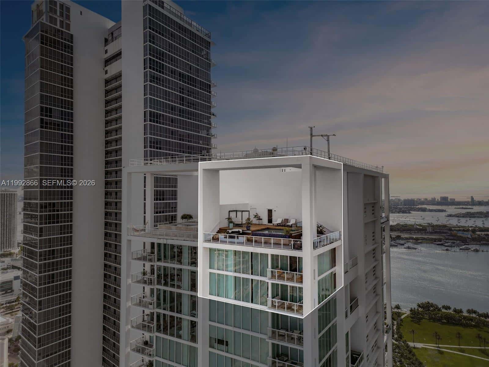 1040 Biscayne Blvd # 4607, Miami FL 33132