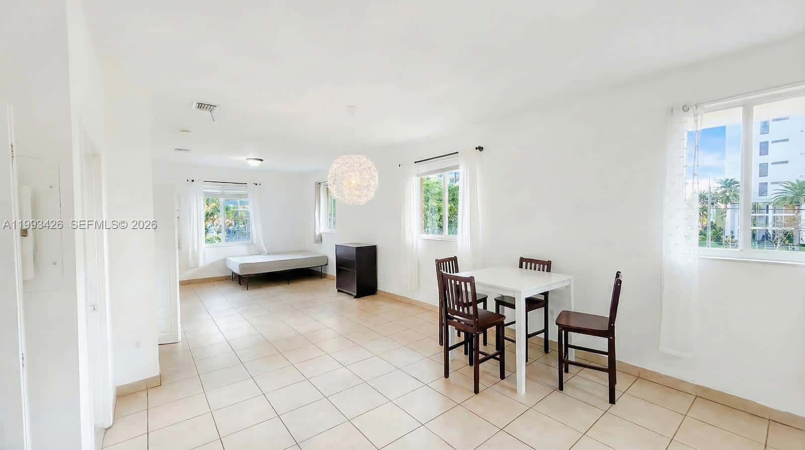 404 NE 27th St, Miami FL 33137