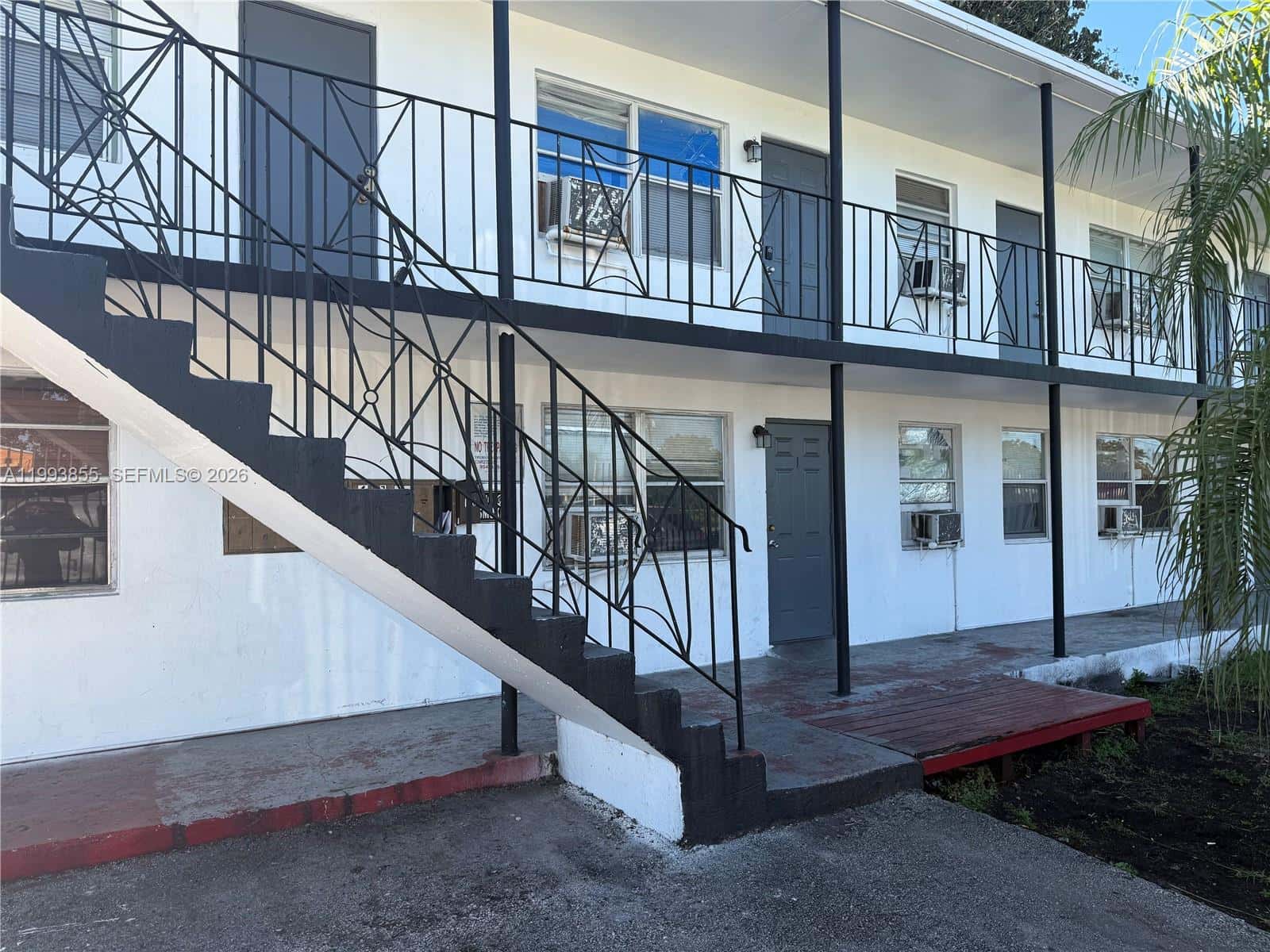 1306 NW 61st St # 5, Miami FL 33142