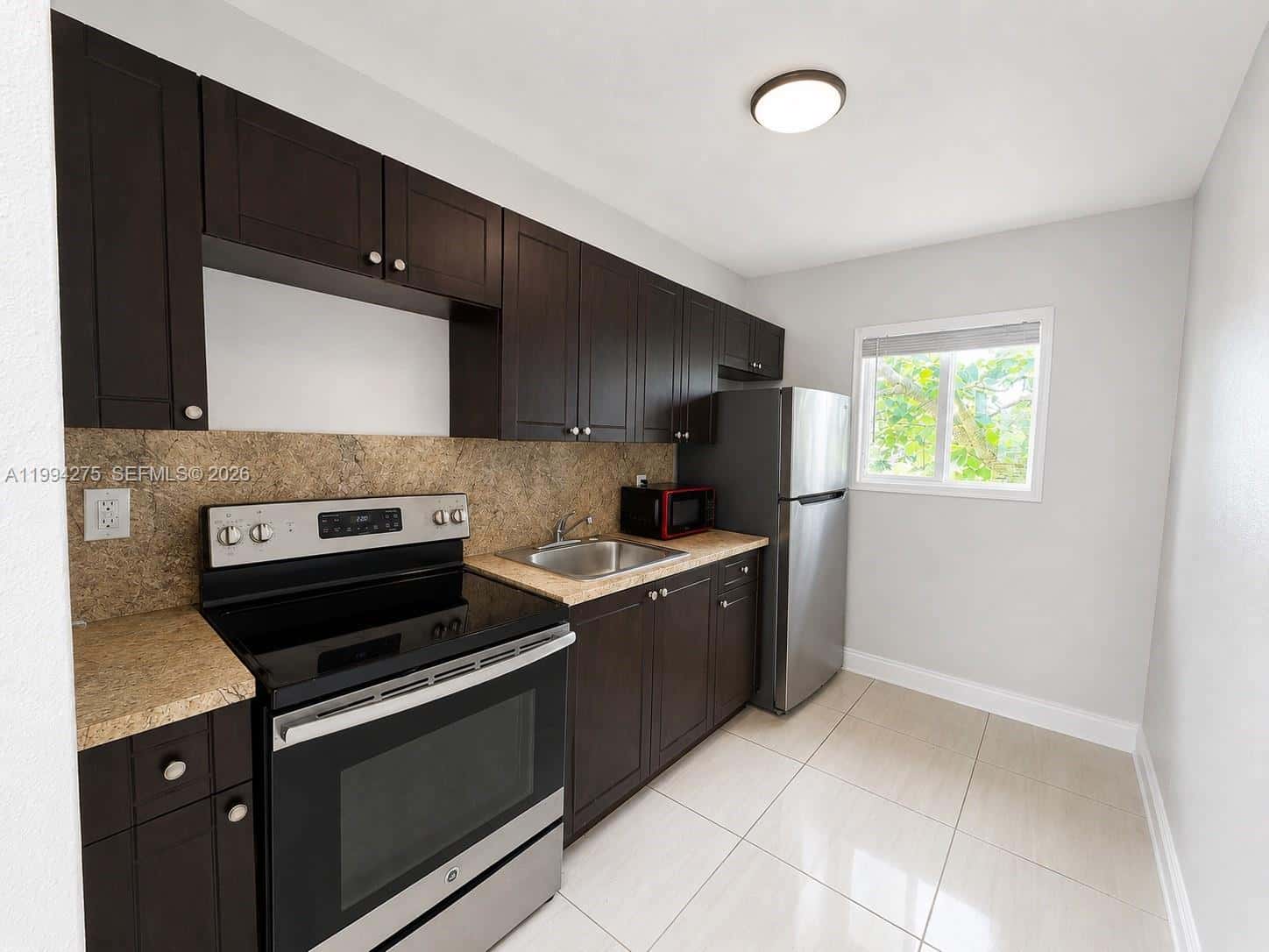 1940 Washington Ave # 15, Opa-Locka FL 33054