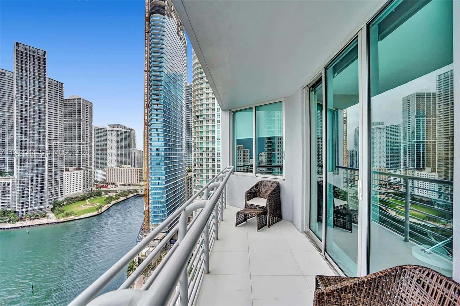 325 S Biscayne Blvd # 2519, Miami FL 33131
