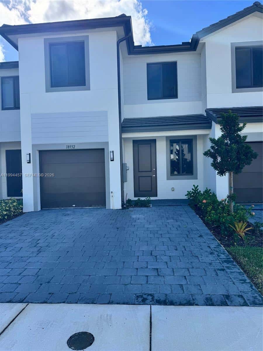 18945 SW 344th Ter, Homestead FL 33034